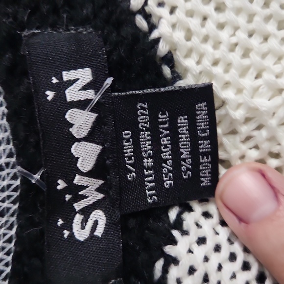 Y2K Black and White Striped Sweater Size Small - Picture 3 of 3